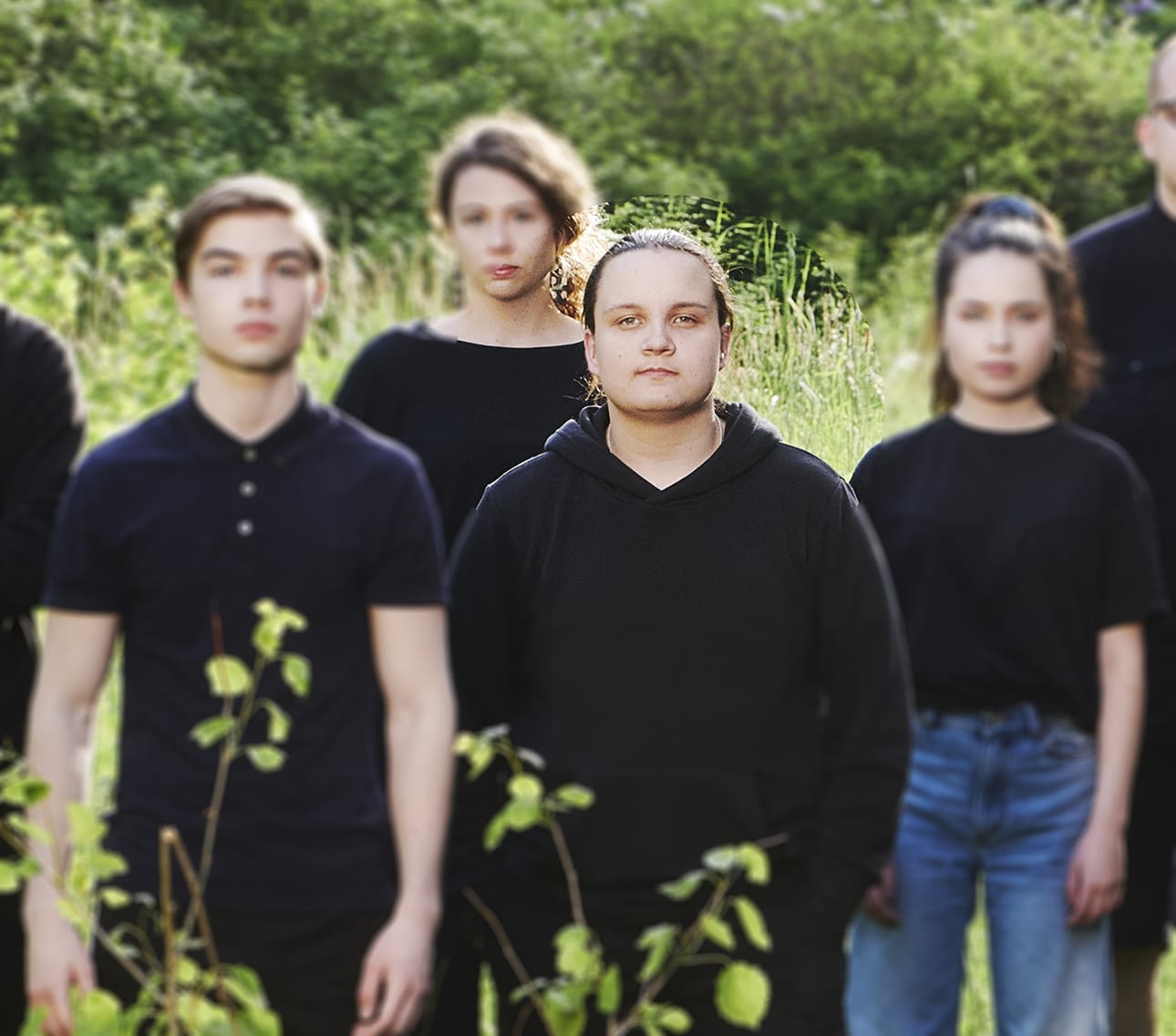 Härantappoaseeseen valittu Sulo Laukkanen (keskellä) on näytellyt aiemmin Rovaniemen teatterissa ja Konttisen kesäteatterissa.