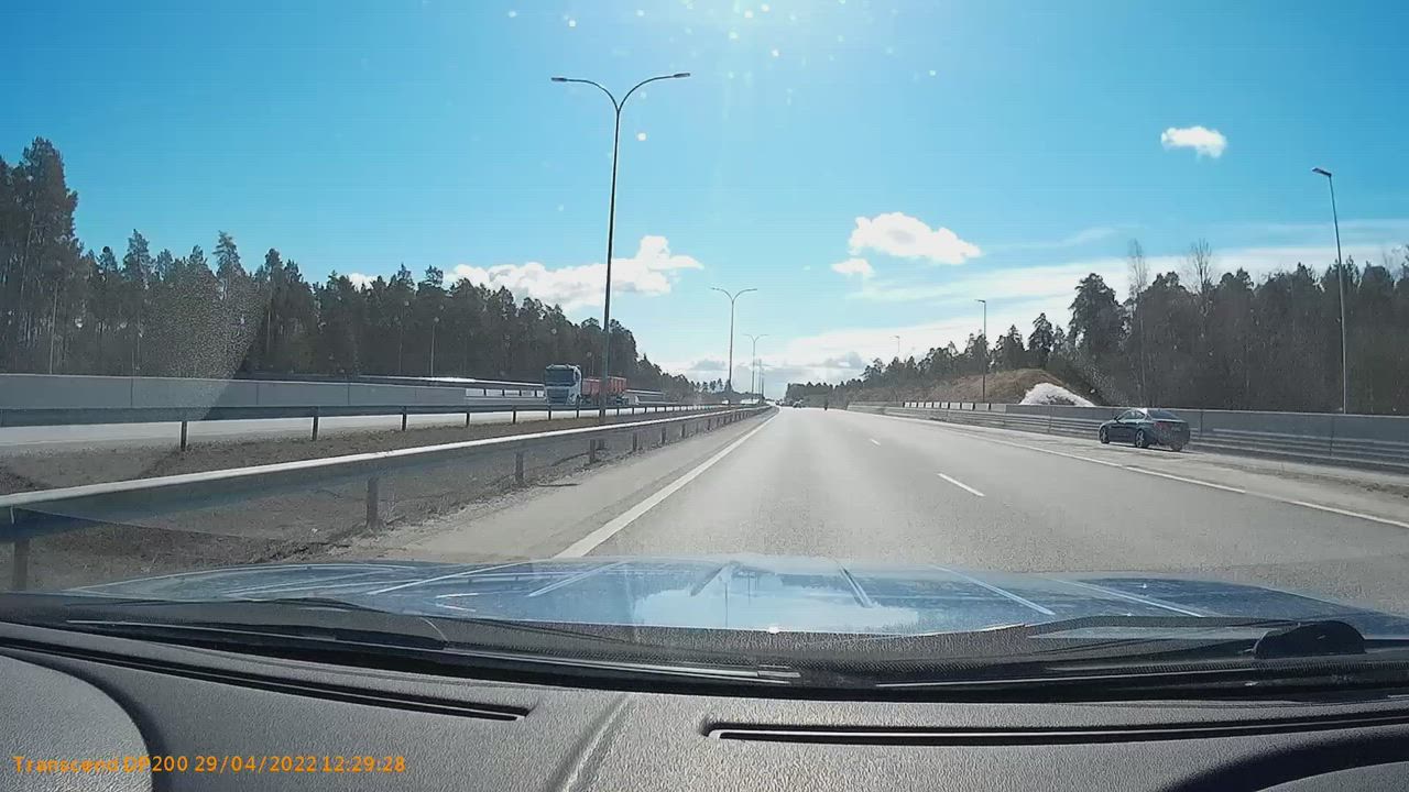 Hiirosen kohdalla etelään mentäessä pohjantiellä.