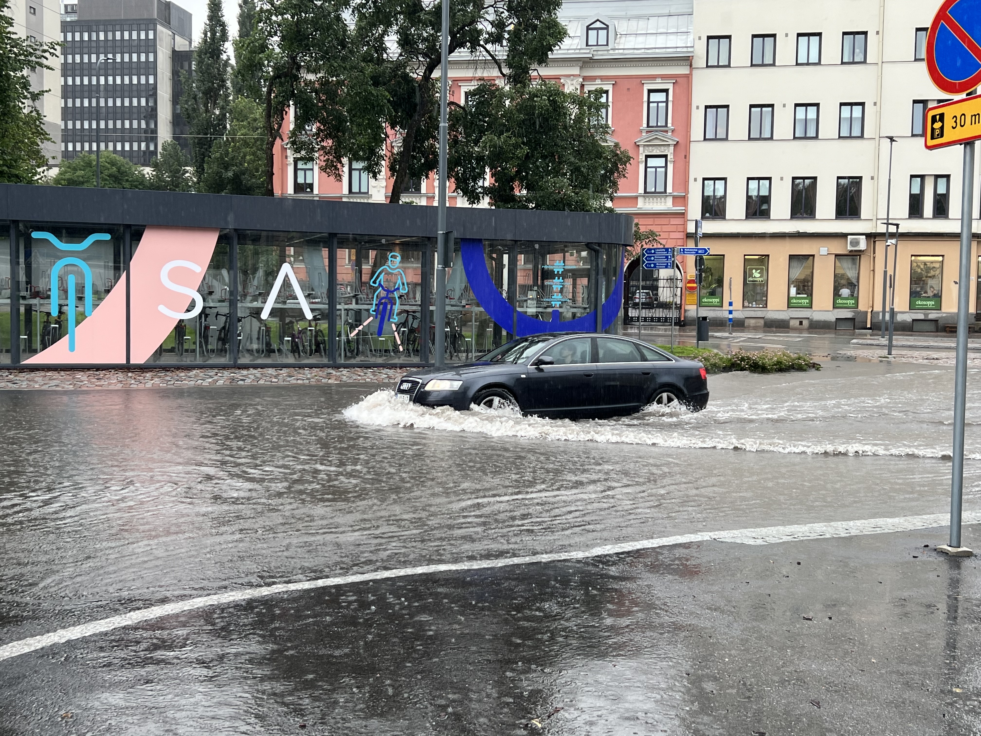  Suomen aurinkoisimmasta kaupungista sateisimmaksi – Kaupunginjohtaja ja meteorologi kommentoivat

