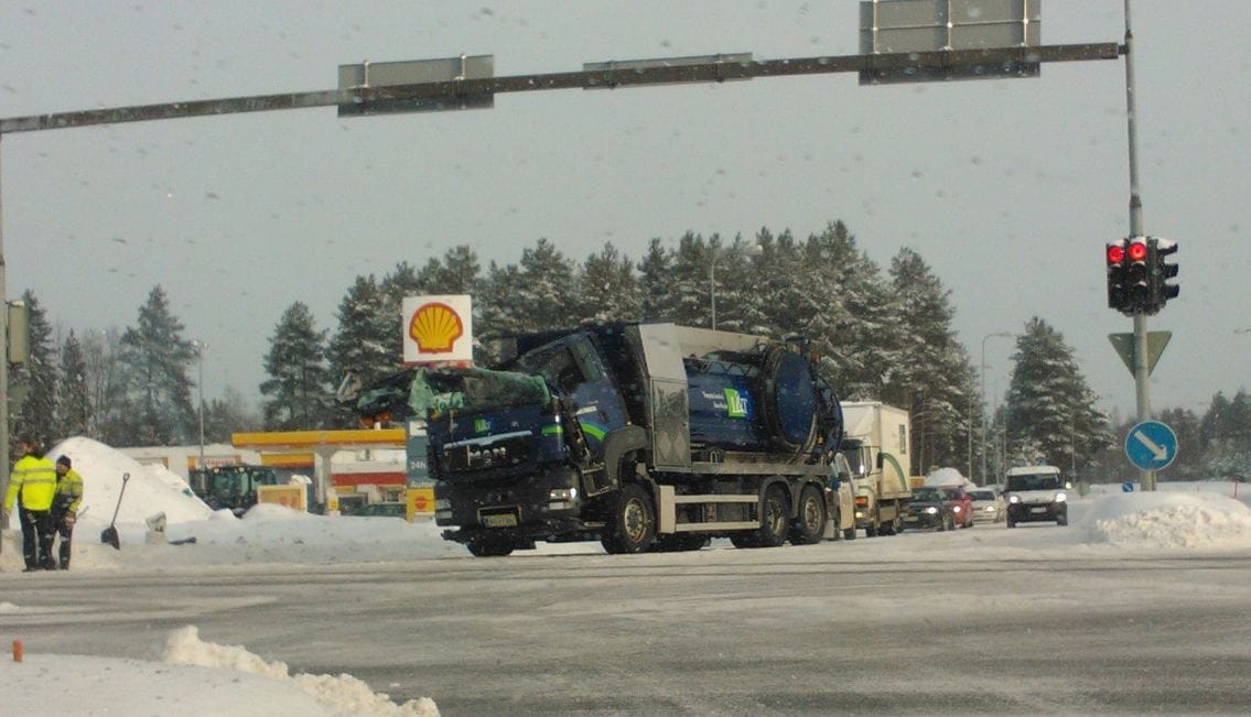 Säiliöauton koppi meni pahaan kuntoon kolarissa Haapalehdossa.