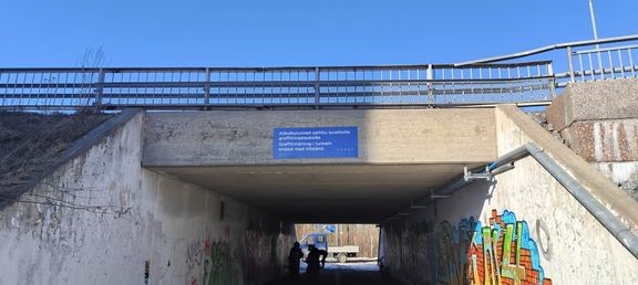 Nyt saa maalata seinään luvan kanssa –Katso minne avattiin julkinen graffitiseinä Vaasassa