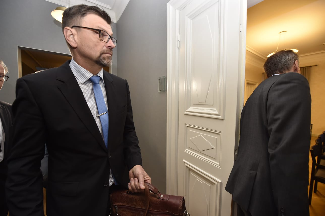 Valtakunnansyyttäjä Matti Nissinen (vas.) osallistui Korkeimman oikeuden suulliseen käsittelyyn marraskuussa. Tuomio annettiin tänään.
