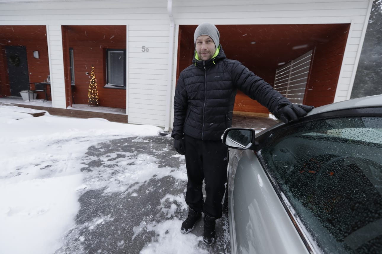 Limingassa asuva Tommi Nissilä kuuli maanjäristyksen äänen, mutta ajatteli, että äänet liittyivät yölliseen myrskyyn.