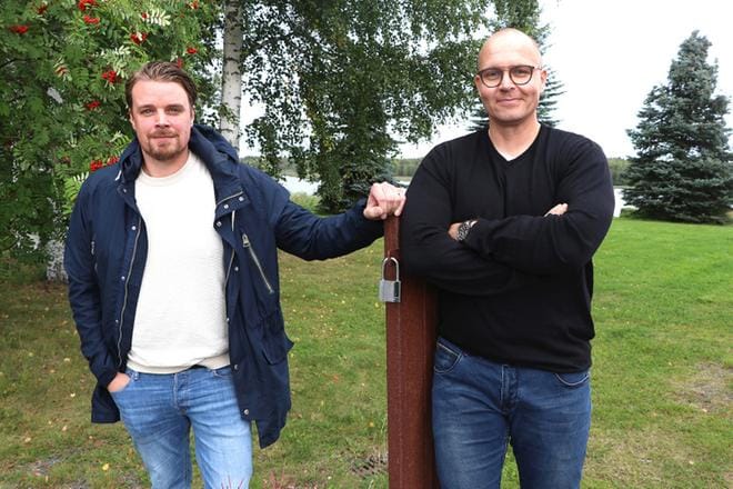 Jani Kantonen ja Antti Latvala työskentelevät koulukuraattoreina Alajärvellä ja Vimpelissä.