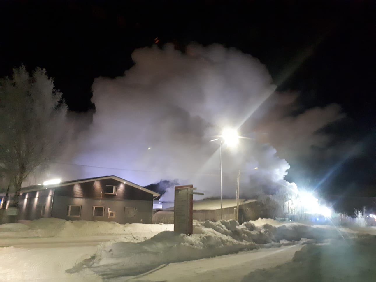 Palo alkoi aamuyöstä.