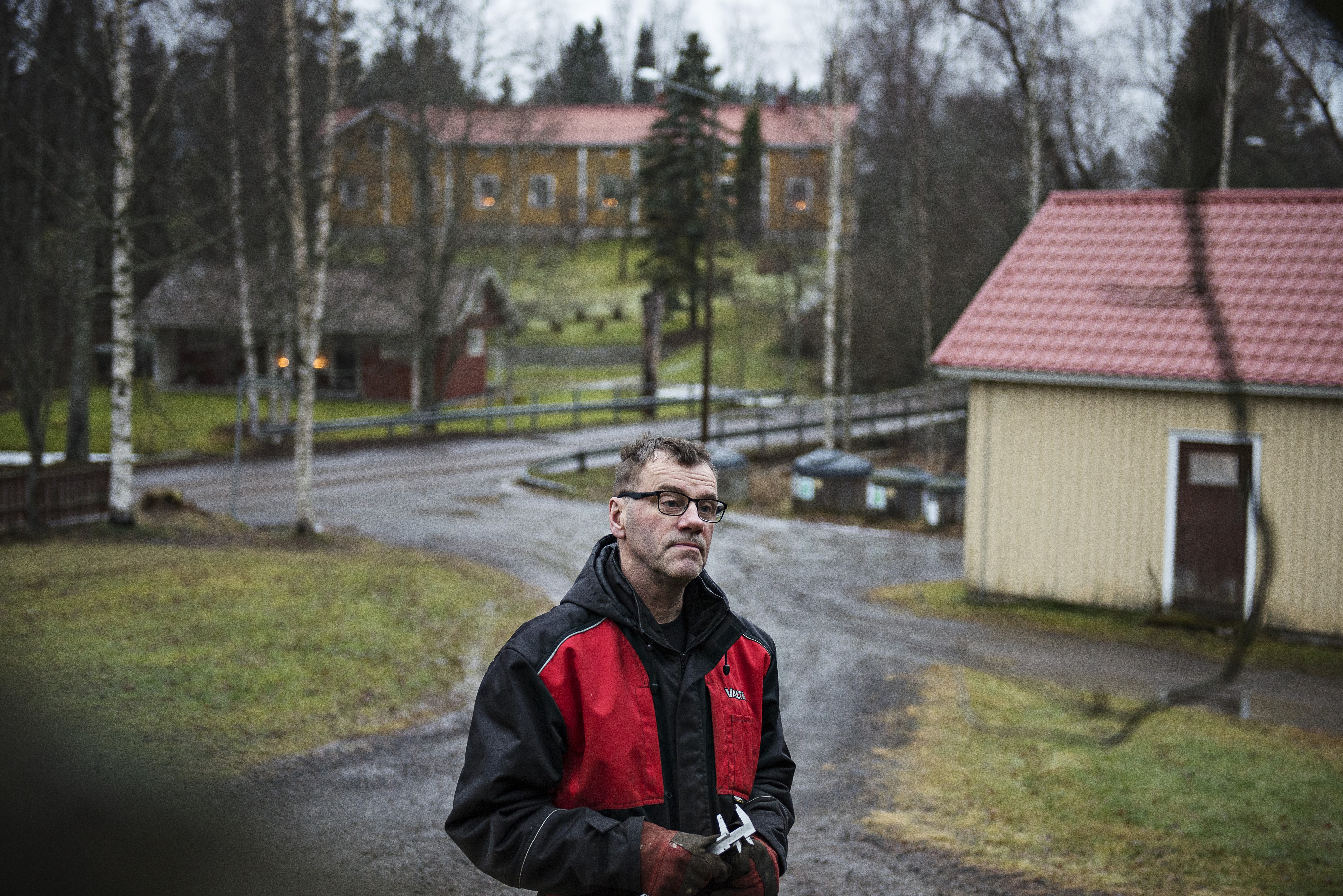 Kari Matikka Lopen Topenolta ei pelkää susia eikä susihuhuja, mutta ymmärtää mistä sellaiset kumpuavat.