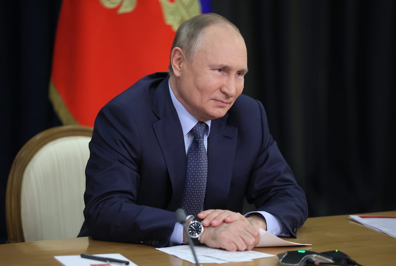 Venäjän johtaja Vladimir Putin keskusteli Yhdysvaltojen presidentin Joe Bidenin kanssa kaksi tuntia ja yhden minuutin. Asialista oli pitkä, mutta Ukrainan kautta päästiin myös suomalaisille kiinnostavan Nato-kysymyksen äärelle.