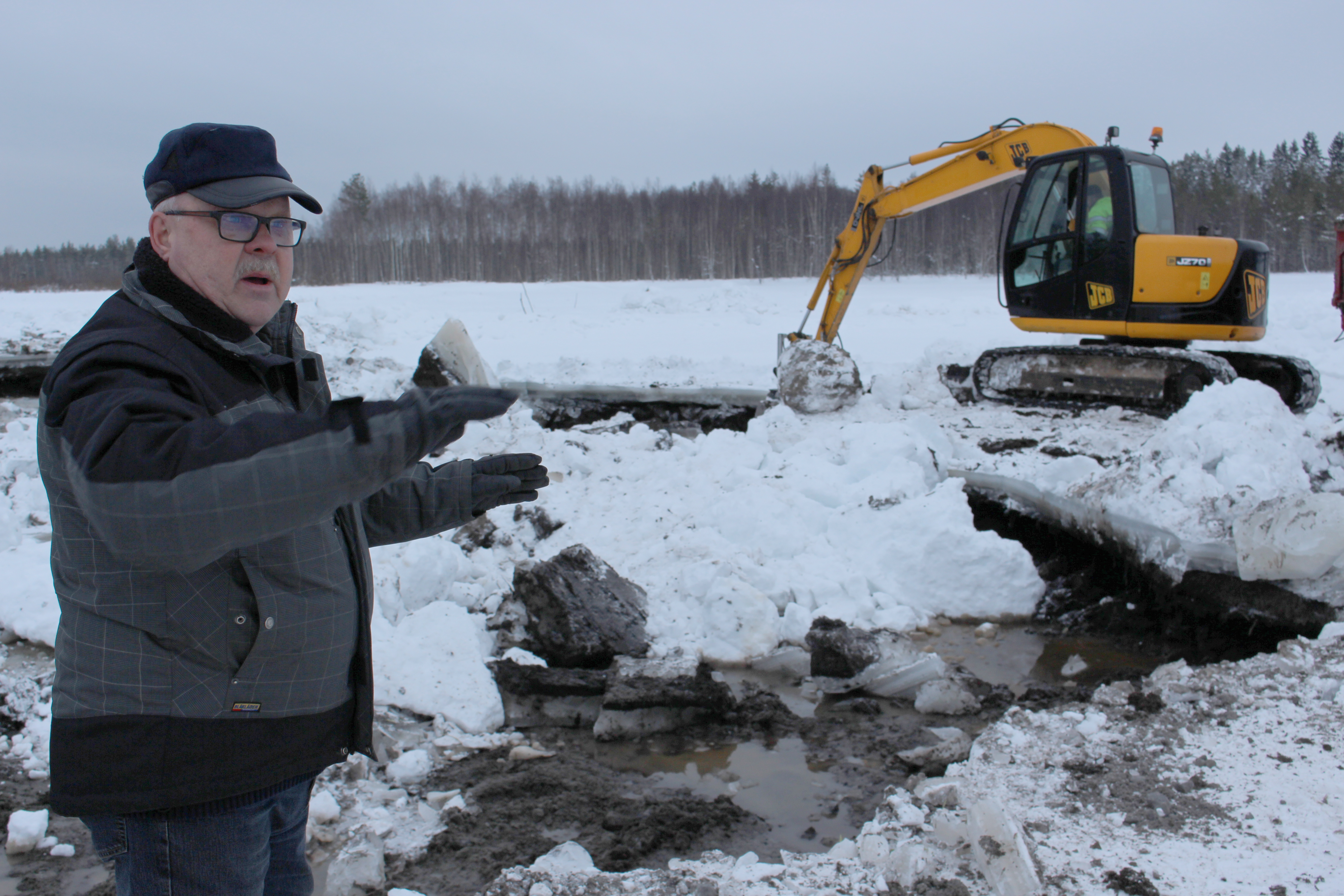 Mankilanjärven kunnostaminen ja järvikaislan hyödyntäminen sai valtakunnallisen vuoden 2018 maisemateko -palkinnon. Palkittavan kohteen valitsivat opetus- ja kulttuuriministeriön, ympäristöministeriön, WWF:n Suomen, Viherympäristöliiton sekä Maa- ja kotitalousnaisten keskuksen edustajat. Helmikuussa Mankilan kalastuskunnan puheenjohtaja Alpo Konola kertoi järven kunnostuksesta. Kuva Sari Junnonaho