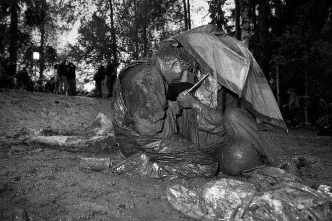 Provinssirock vuonna 1988 jäi historiaan muta-Provinssina. Kirjoituskilpailulla kerätään tarinoita Provinssi-musikaaliin. KUVA: HARRI TOIVOLA