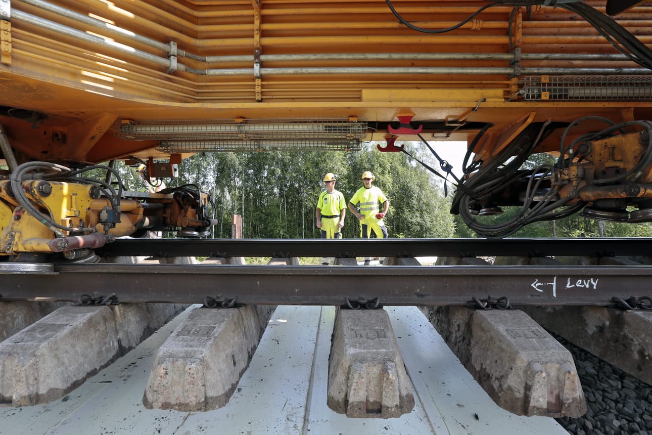 Kaksoisraiteen rakentaminen pääradan pohjoisosiin on Oulun kaupunginjohtajan mukaan tärkeä hanke.