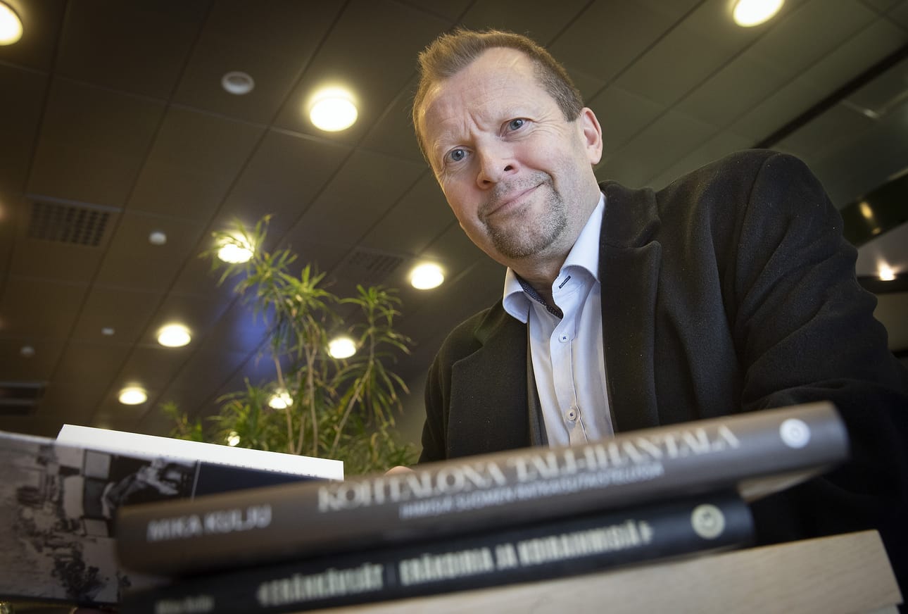 Torniolainen tietokirjailija Mika Kulju kuuluu uuden sarjan käsikirjoittajatiimiin.