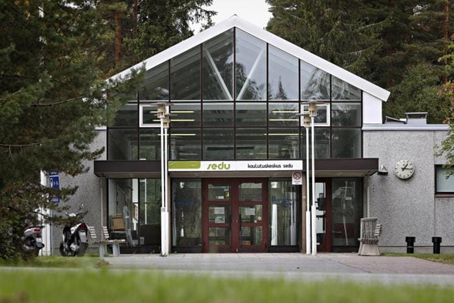 Koskentalantie 17 kiinteistöt puretaan. Tilalle nousee todennäköisesti kerrostaloalue. KUVA: KARI LÖFHJELM