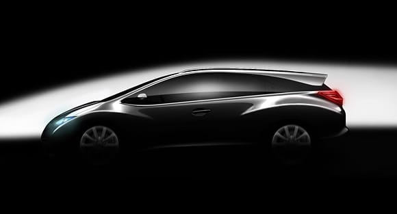 Ensimmäinen Honda Civic farmarista julkistettu kuva paljastaa vain auton yleislinjat.