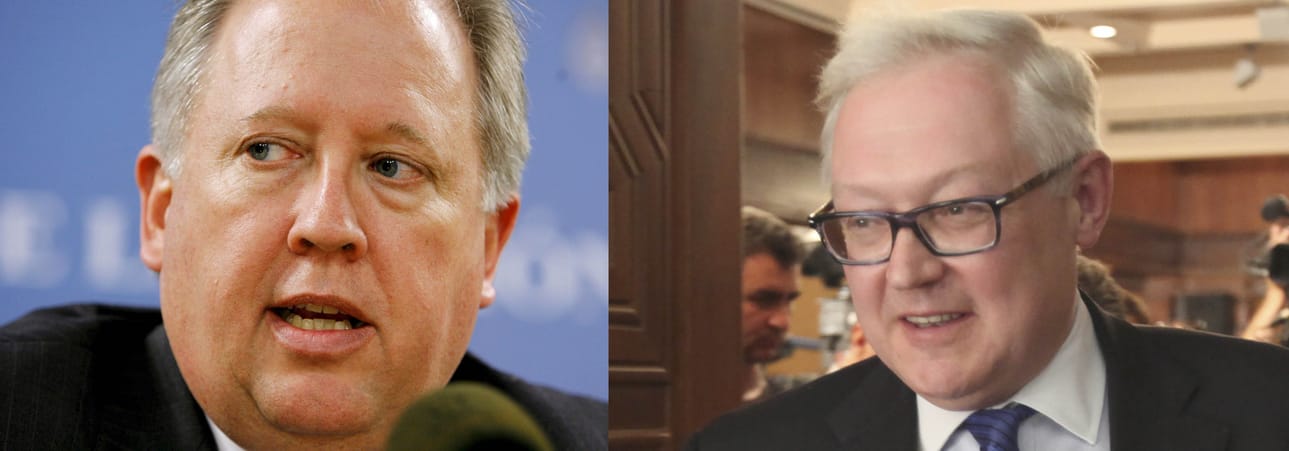 Yhdysvaltain apulaisulkoministeri Thomas Shannon (vas.) ja Venäjän varaulkoministeri Sergei Rjabkov tapaavat toisensa Helsingissä tällä viikolla.