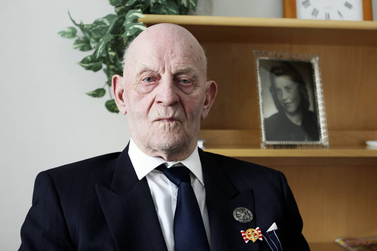 Sotainvalidi Erkki Dunder, 92, haavoittui Karjalankannaksella vuonna 1944. -Olin silloin kahenkymmenen vanha. Se on pitkä latu hiihetty.