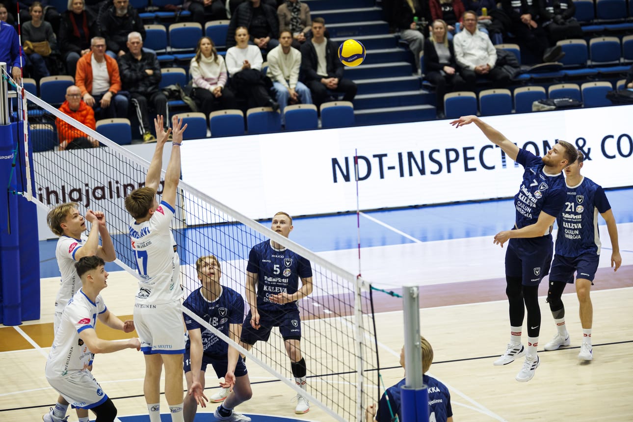 ACO Volley avasi kautensa pitkän kaavan kautta.