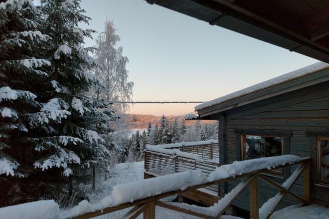 Vuorenmaasta löytyvät hiihtokeskus, ravintolatilat ja rinnealueelle on juuri valmistumassa alamäkiluistelurata. Kuntoportaat ja Kuninkaanpolun patikointireitin lähtöpaikka tuovat tällä hetkellä eloa Vuorenmaan alueelle. Näin kerrotaan kunnan tiistaina 31.8. lähettämässä tiedotteessa. KUVA: SARI HEINILÄ