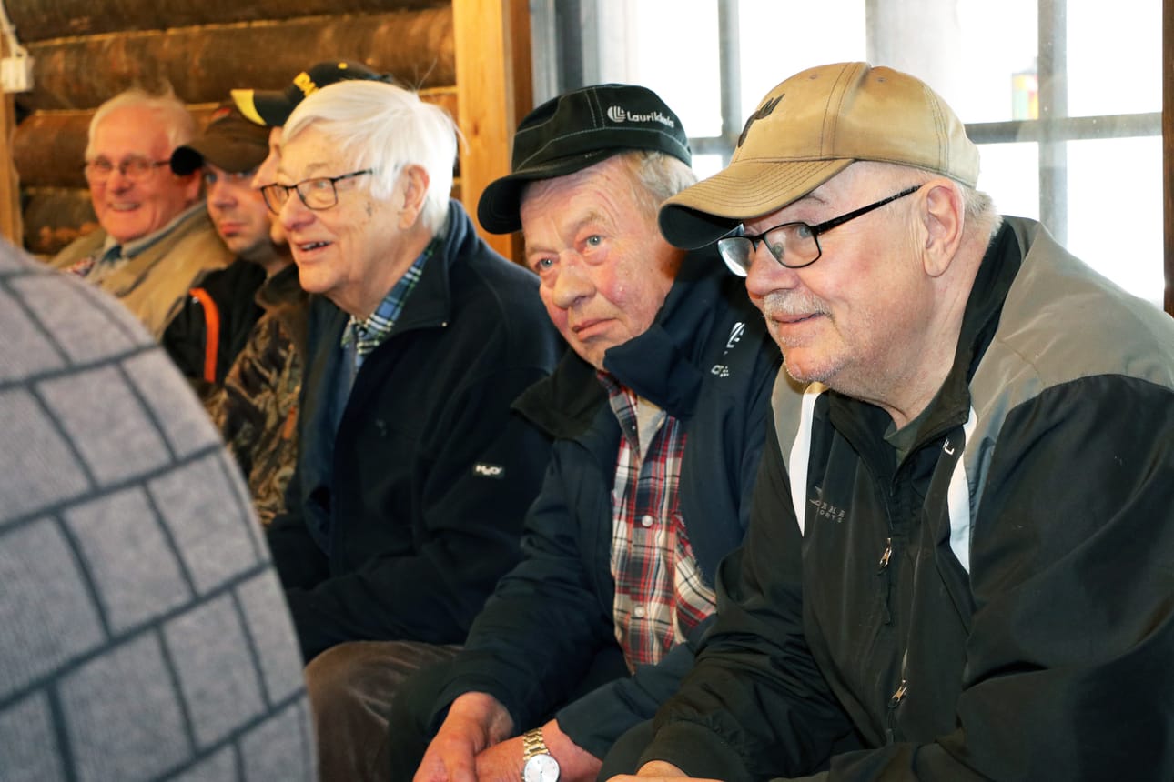 Kalavesihuutokaupassa ei suurta huutokilpaa tänä vuonna nähty.