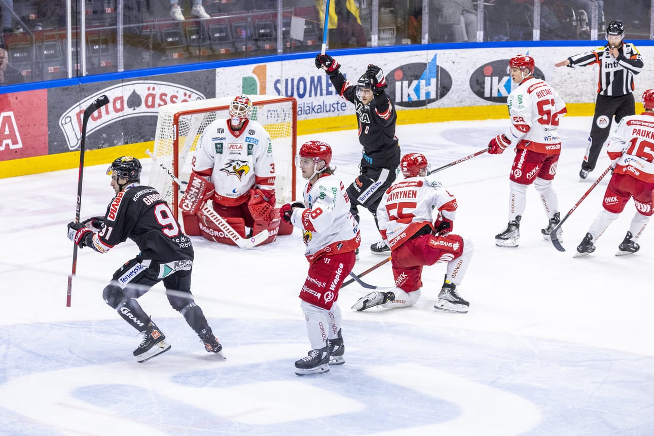 Reid Gardiner iski avauserässä kaksi maalia.