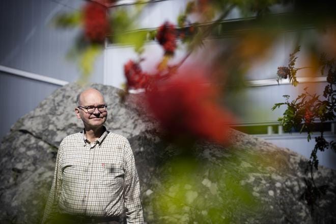 Ylilääkäri Heikki Kaukoranta sanoo, että nyt tuntuu jo hyvältä. Rajut koronatoimet alkavat kantaa hedelmää. ARKISTOKUVA: JARNO PELLINEN