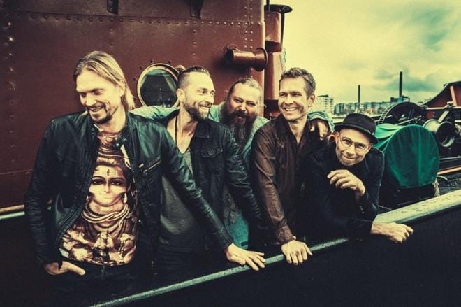 Mikko von Hertzen, Jonne von Hertzen, Jukka Jylli, Sami Kuoppamäki ja Kie von Hertzen ovat vuoden 2019 Kingston Wall -kokoonpano. Heidät nähdään Seinäjoen Rytmikorjaamolla maaliskuussa ja kesällä Provinssissa. KUVA: VILLE MALJA