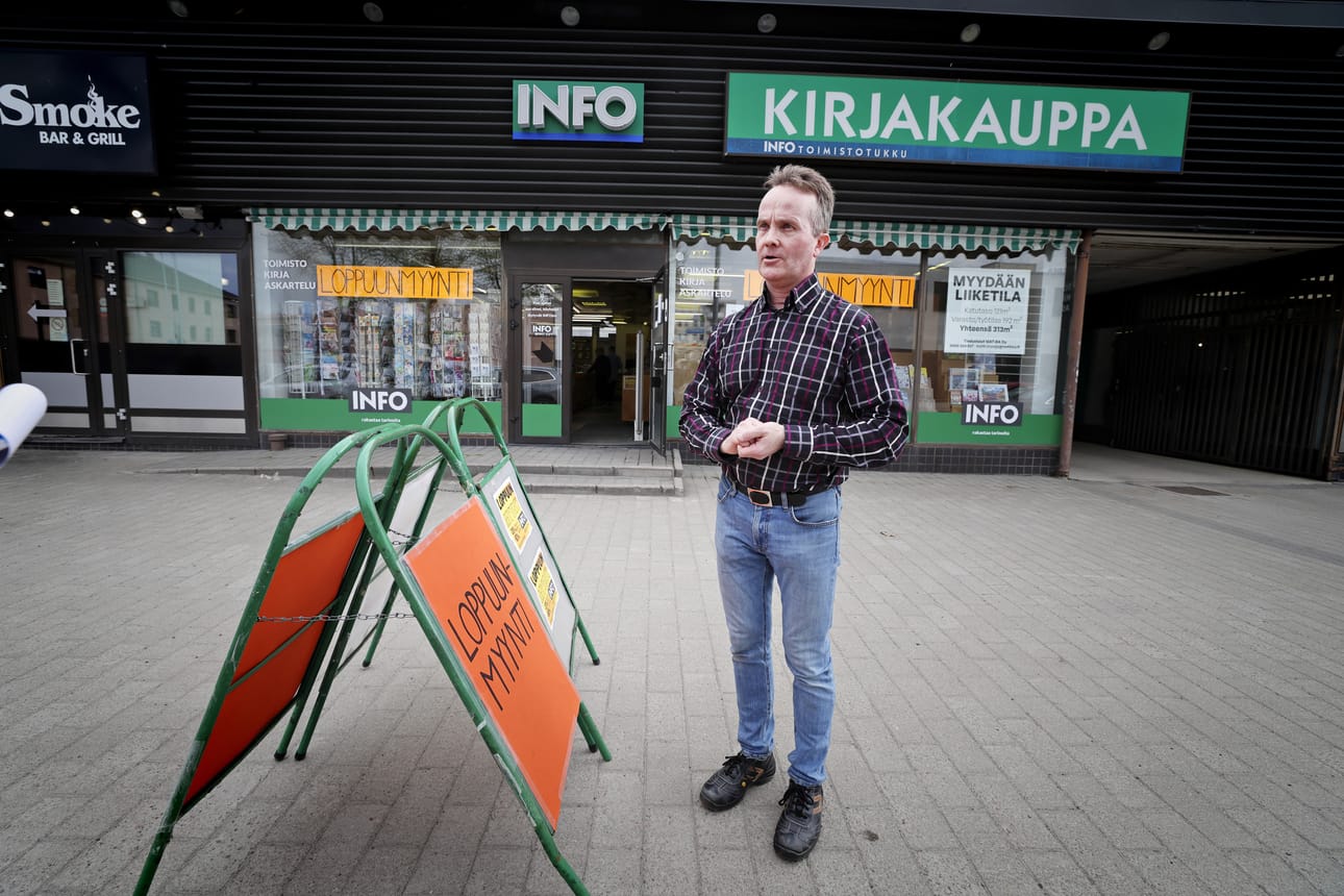 Infon liiketilassa on Mikko Harjun mukaan toiminut kirjakauppa jo 1940-luvulta saakka.