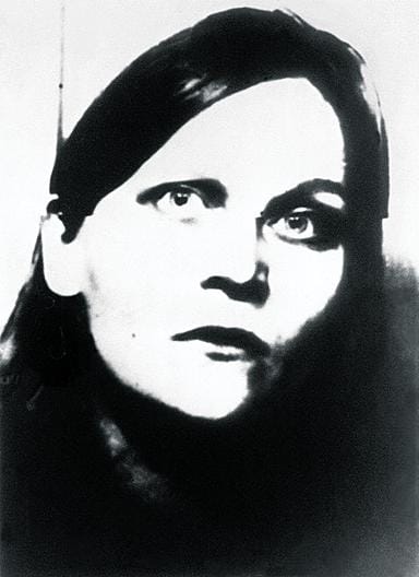 RAF-aktivisti Brigitte Mohnhaupt kuvattiin vuonna 1977.