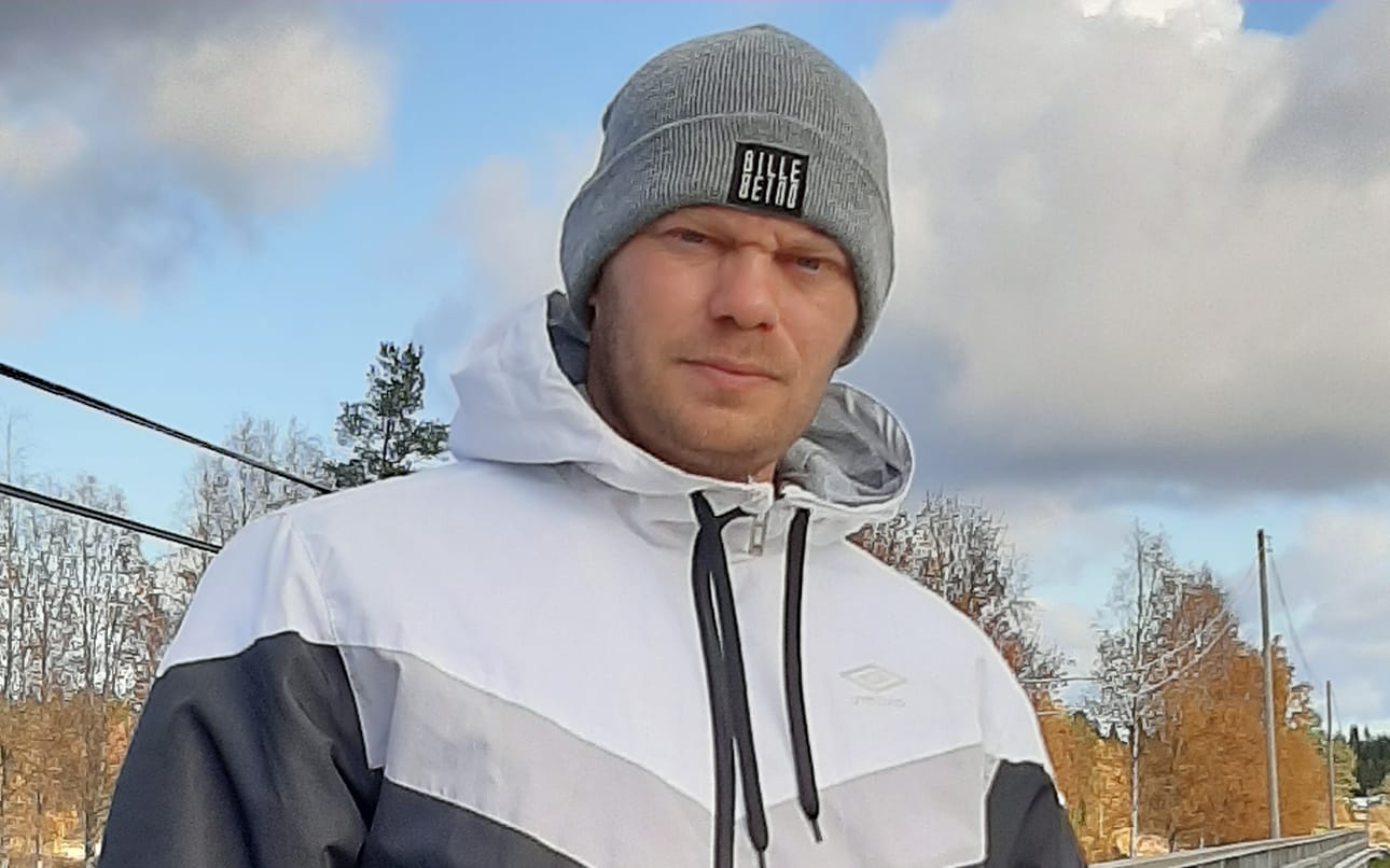 Aleksi Pylväs.