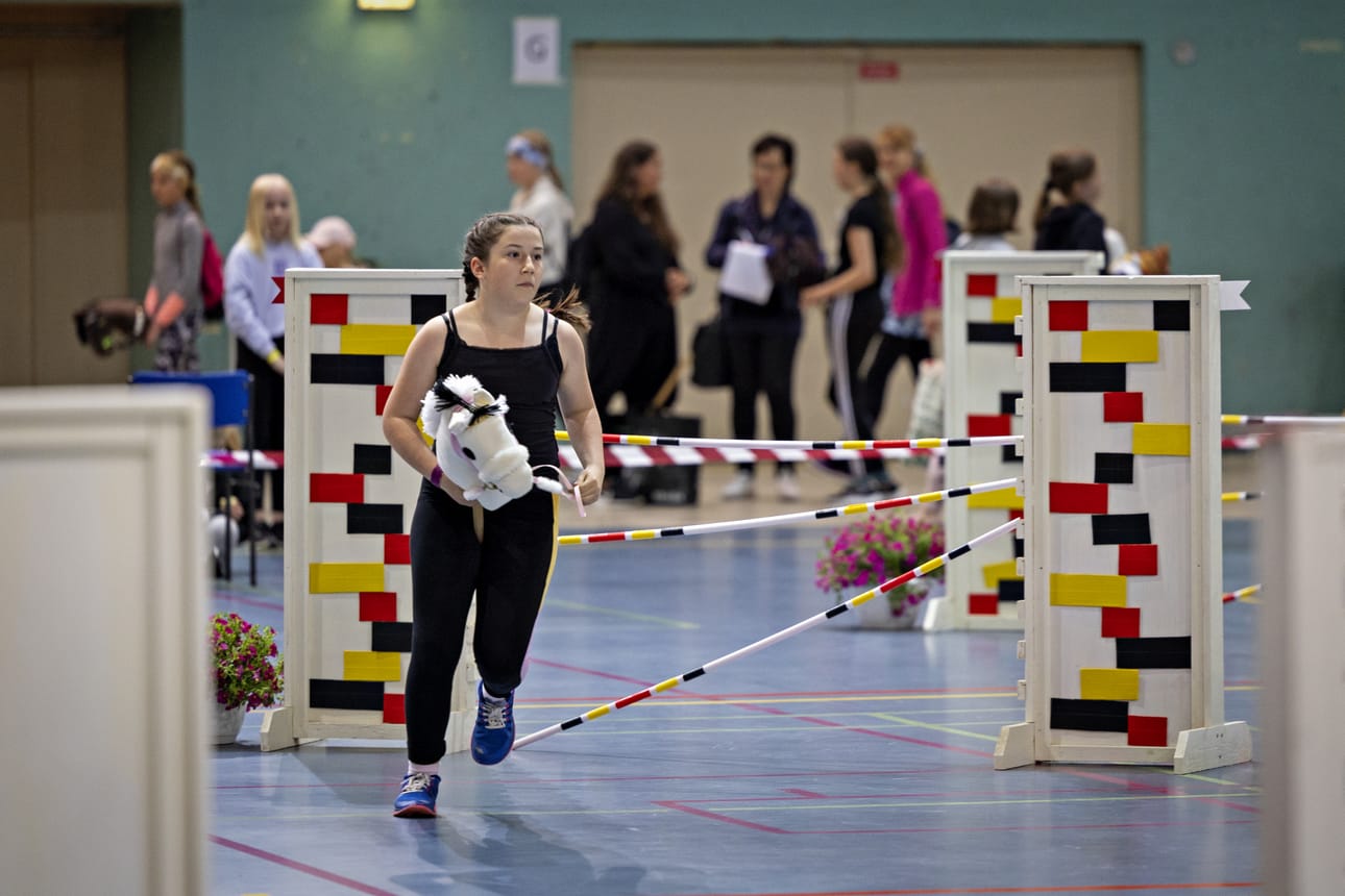 Veronika Jaatinen vauhdissa.