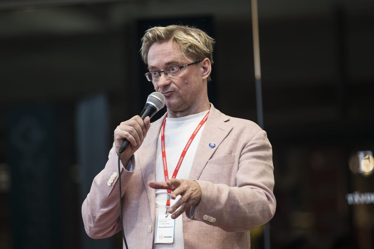 Kokoomuksen kansanedustaja Hjallis Harkimo ja SDP:n entinen puoluesihteeri Mikael Jungner (kuvassa) ovat perustamassa uutta poliittista liikettä Suomeen.