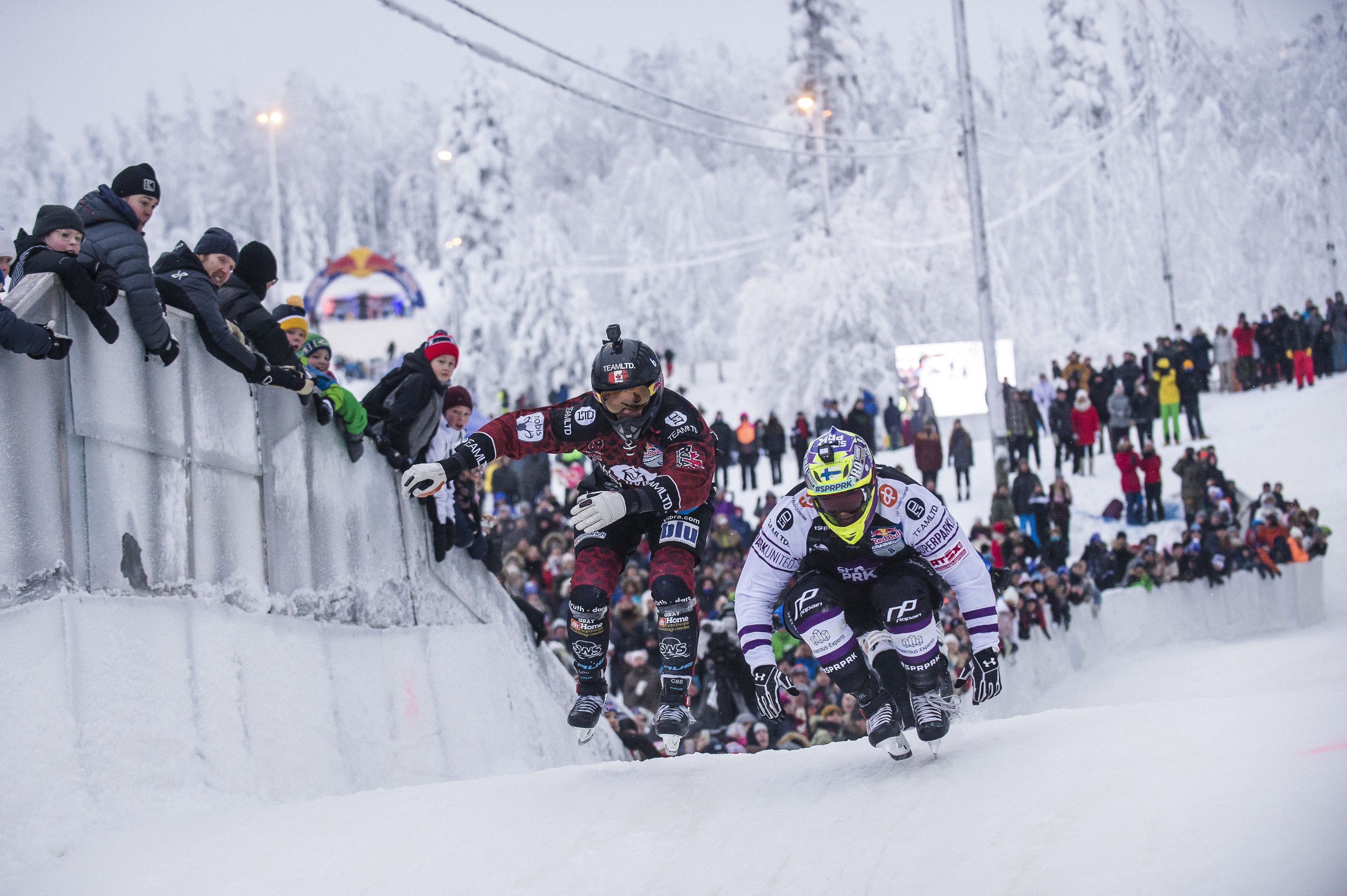 Mirko Lahti (oikealla) sijoittui toiseksi Jyväskylän MM-osakilpailussa.