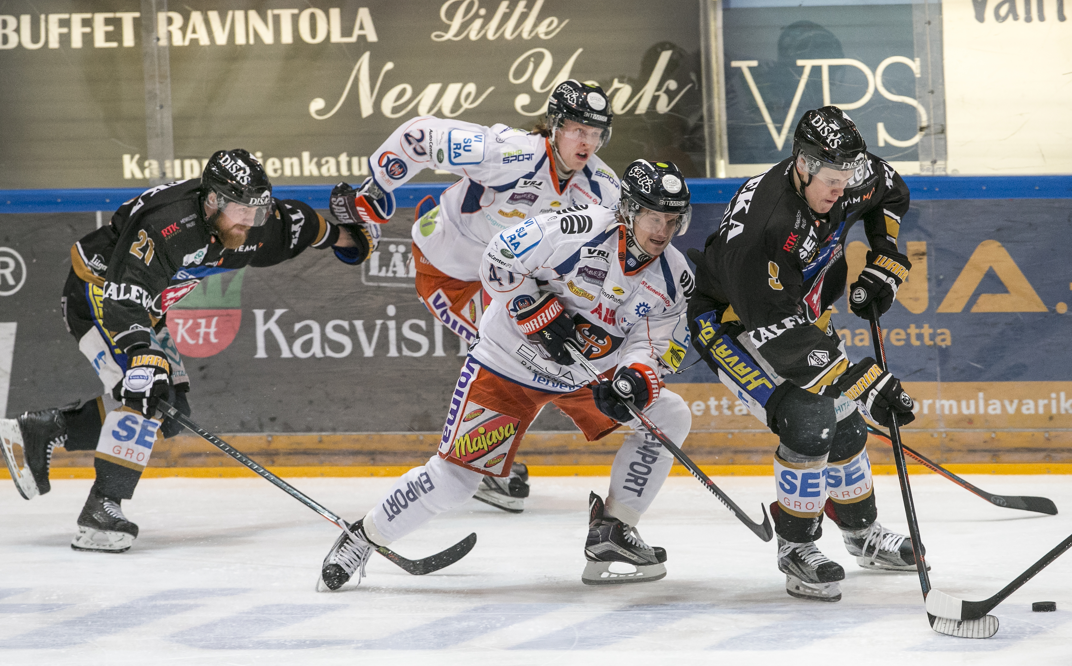 Tiistai-iltana ratkeaa, eteneekö Kärpät jälleen Liigan finaalipeleihin. 