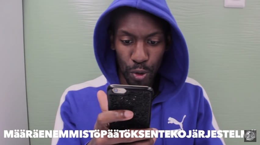 Määräenemmistöpäätöksentekojärjestelmä ei taivu ulkomaalaisen suuhun kovin helposti, selviää videolta.