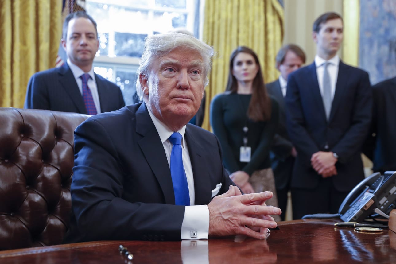 Yhdysvaltain presidentti Donald Trump kohahdutti ruotsalaisia lausunnollaan lauantaina.