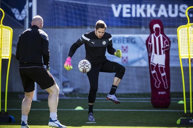 Marko Meerits viihtyy Vaasassa ja VPS:ssä erinomaisesti. –Pelaamme joukkueena ja yhteishenkemme on loistava. KUVA: JARNO PELLINEN