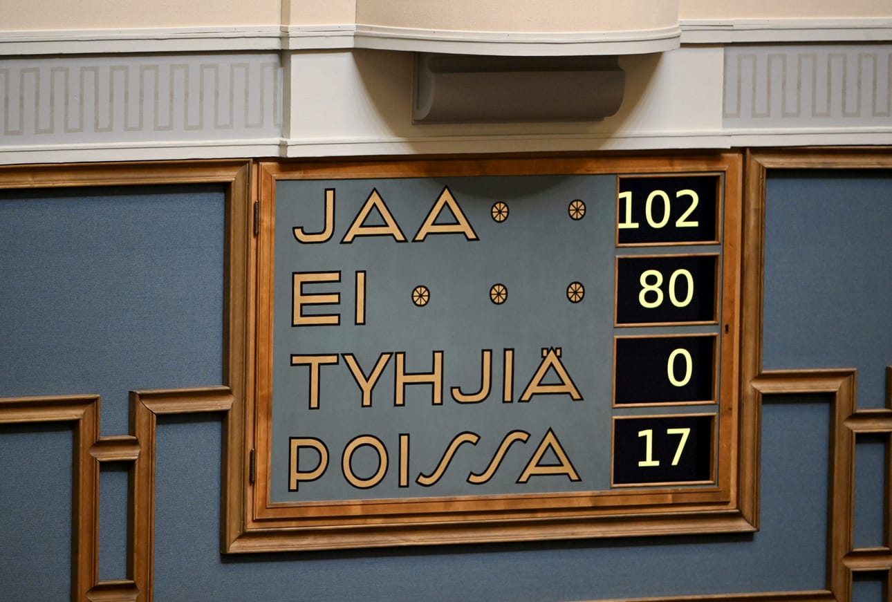 Eduskunta hyväksyi alkoholilain muutoksen keskiviikkona äänin 102–80. LEHTIKUVA / Vesa Moilanen