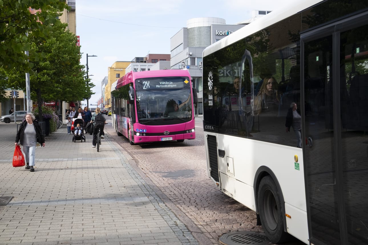 Uusi 2X-linja tarjoaa nopean bussiyhteyden keskustaan Metsokankaalta ja Pohjois-Ritaharjun Vähäojalta.