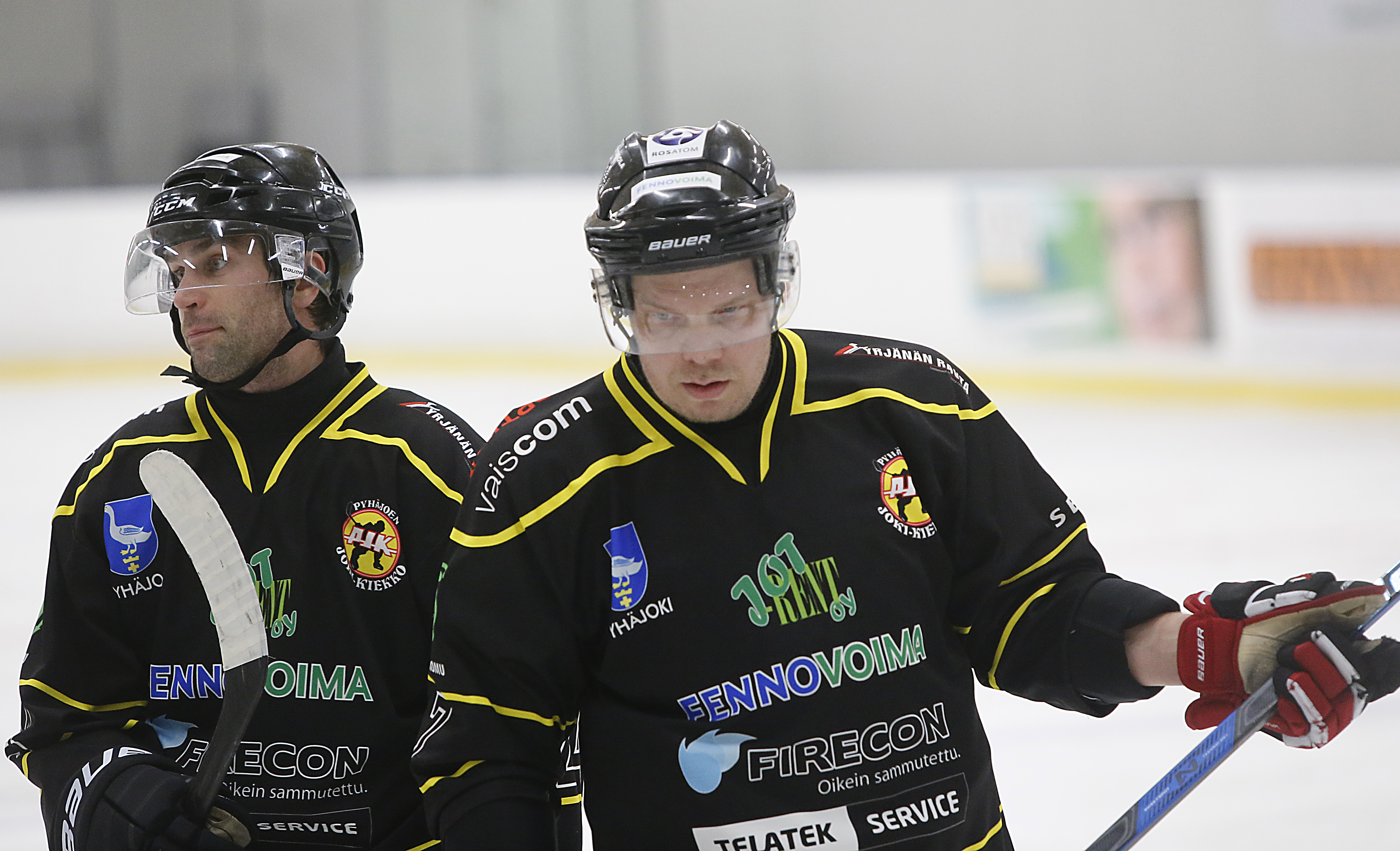 Pyhäjoen Joki-Kiekon kokenut Markku Tiikkaja laukoi perjantaina Haukiputaan hallissa kaksi maalia ylivoimalla.