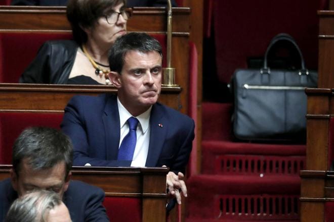 Barcelonassa syntynyttä Ranskan entistä pääministeriä Manuel Vallsia on ehdotettu Ranskassa Katalonian kriisin neuvottelijaksi. Hän pitää itsenäisyysjulistusta vaarallisena. KUVA: IAN LANGSDON/EPA