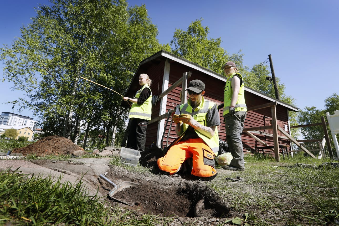 Kuusisaaren tapahtumapuiston arkeologiset koekaivaukset päättyivät perjantaina.