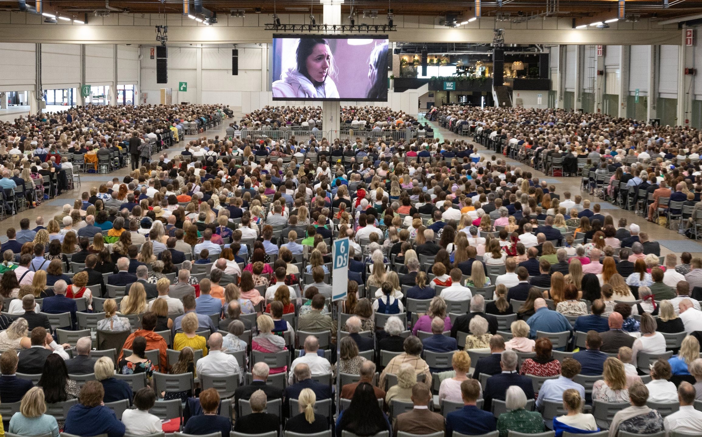 Jehovan todistajat osallistuivat Suomen suurimpaan sisätilojen seminaaritapahtumaan