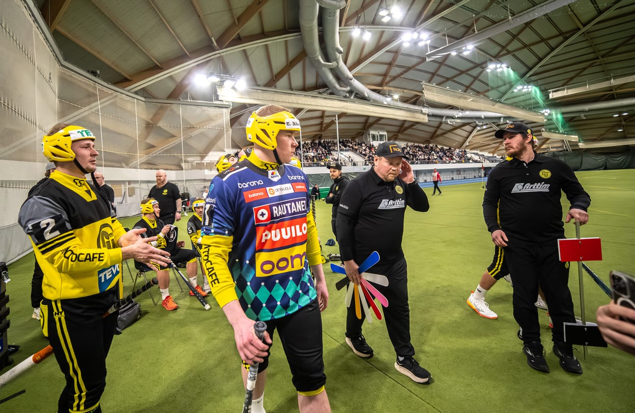 Pelinjohtokaksikko Perttu Westersund ja Marko Nikula eivät saaneet puristettua joukkueesta voittoon tarvittavia tehoja.