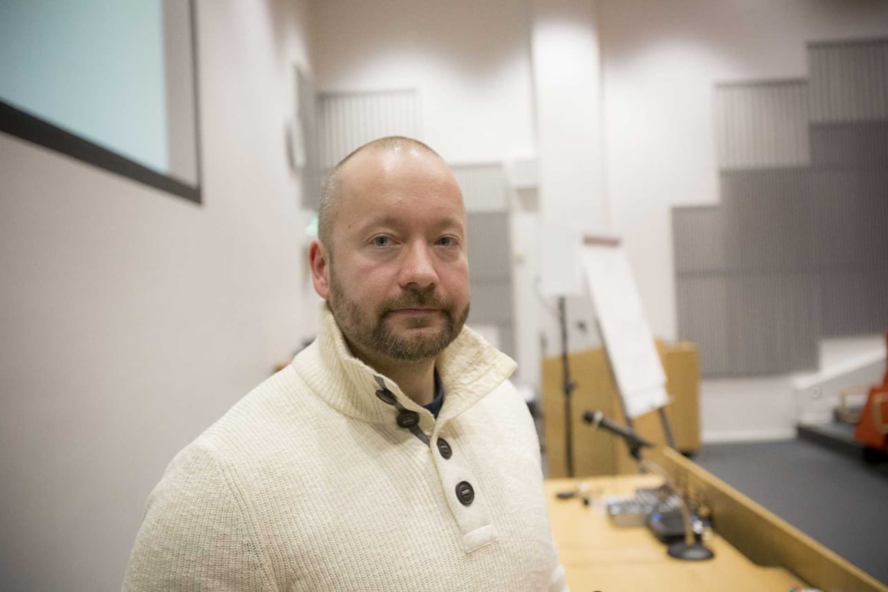 Ville Vuotso jakoi lentopallonuorille tietoa varsinkin ravinnon merkityksestä urheilijan kehittymisessä.