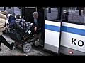 Pyörätuolilla ei pääse uusiin busseihin