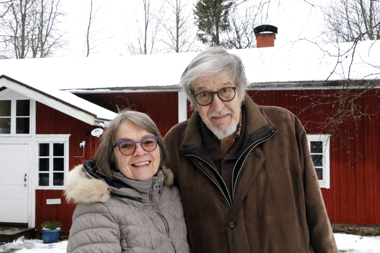 Arja ja Seppo Äikäksen koti Rytingissä äänestettiin Suomen kauneimmaksi.