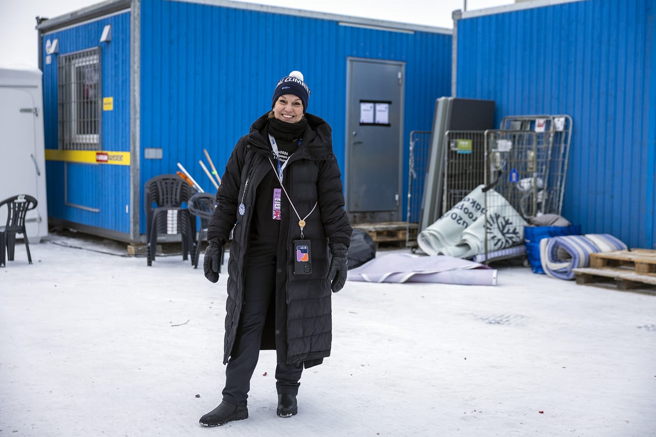Festivaalin bäkkärillä luksusta ovat lämmitetyt bajamajat, nauraa Sanna Hirvaskari.