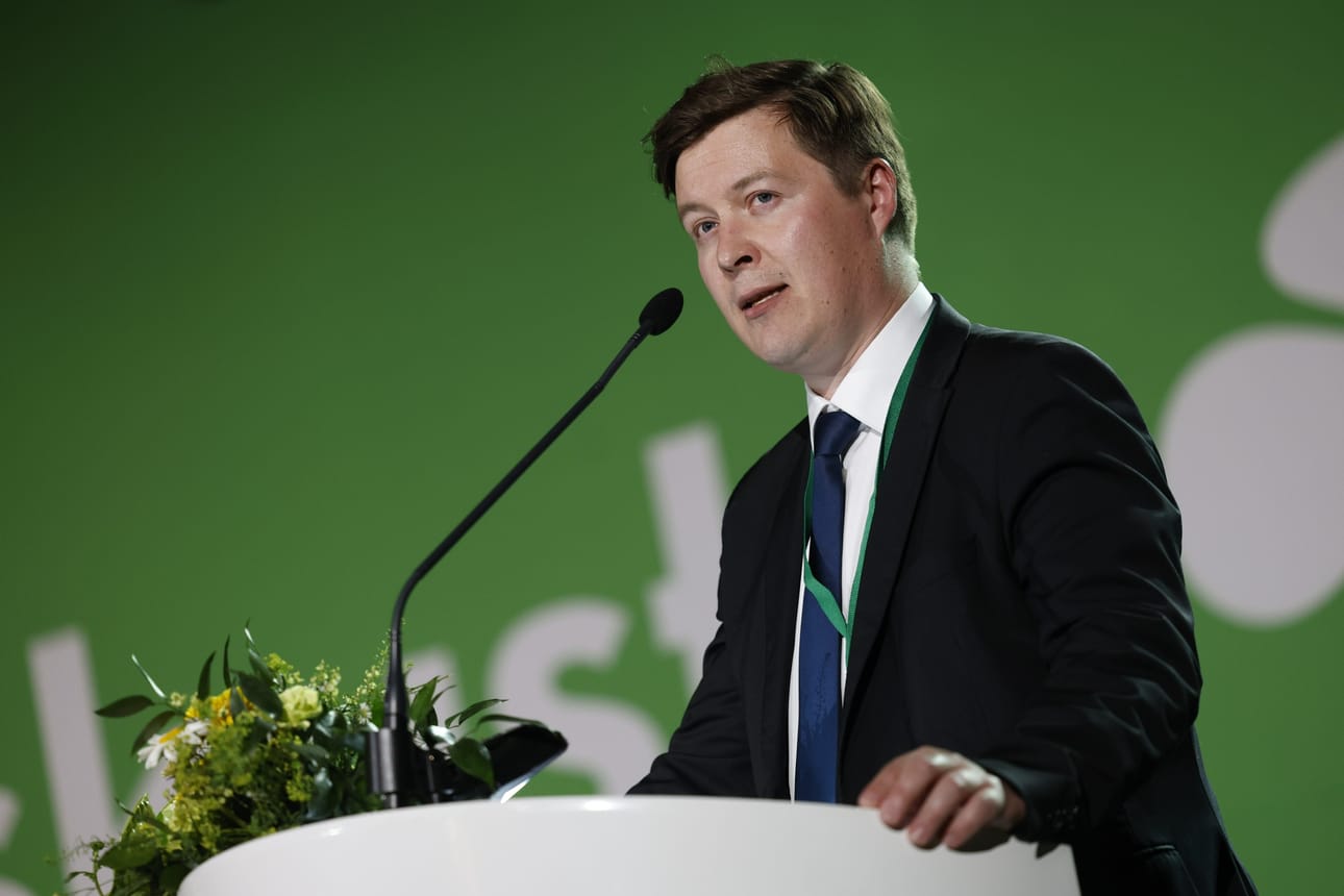 Tuomas Kettusen (kuvassa) lisäksi keskustan puoluekokous valitsi kansanedustajat Hilkka Kempin ja Markus Lohen jatkamaan varapuheenjohtajistossa. LEHTIKUVA / Roni Rekomaa