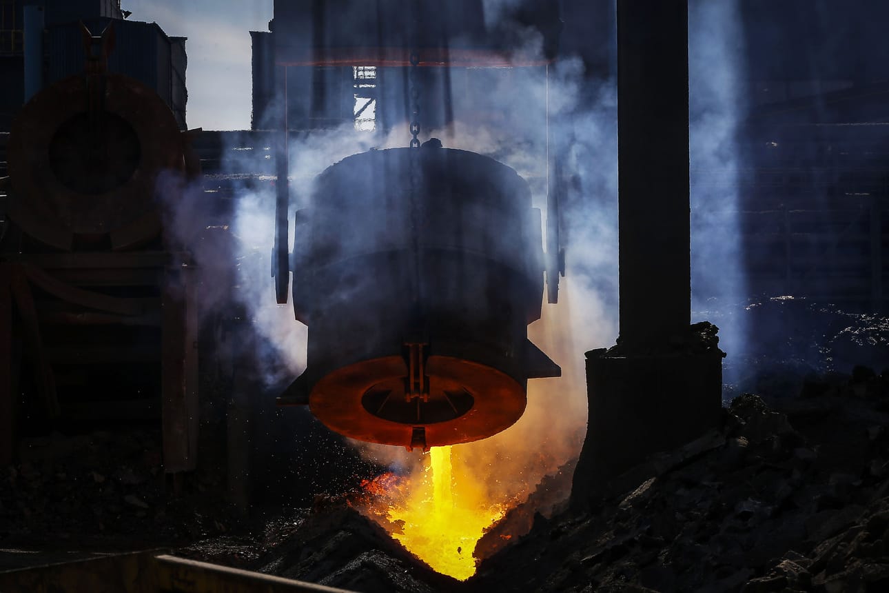 Lakon piirissä on muun muassa Outokummun terästehdas Torniossa.