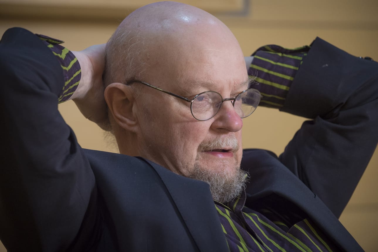 Vihreän konkarin Osmo Soininvaaran mielestä vihreiden puheenjohtajan Touko Aallon toiminnassa ei ole moitittavaa.