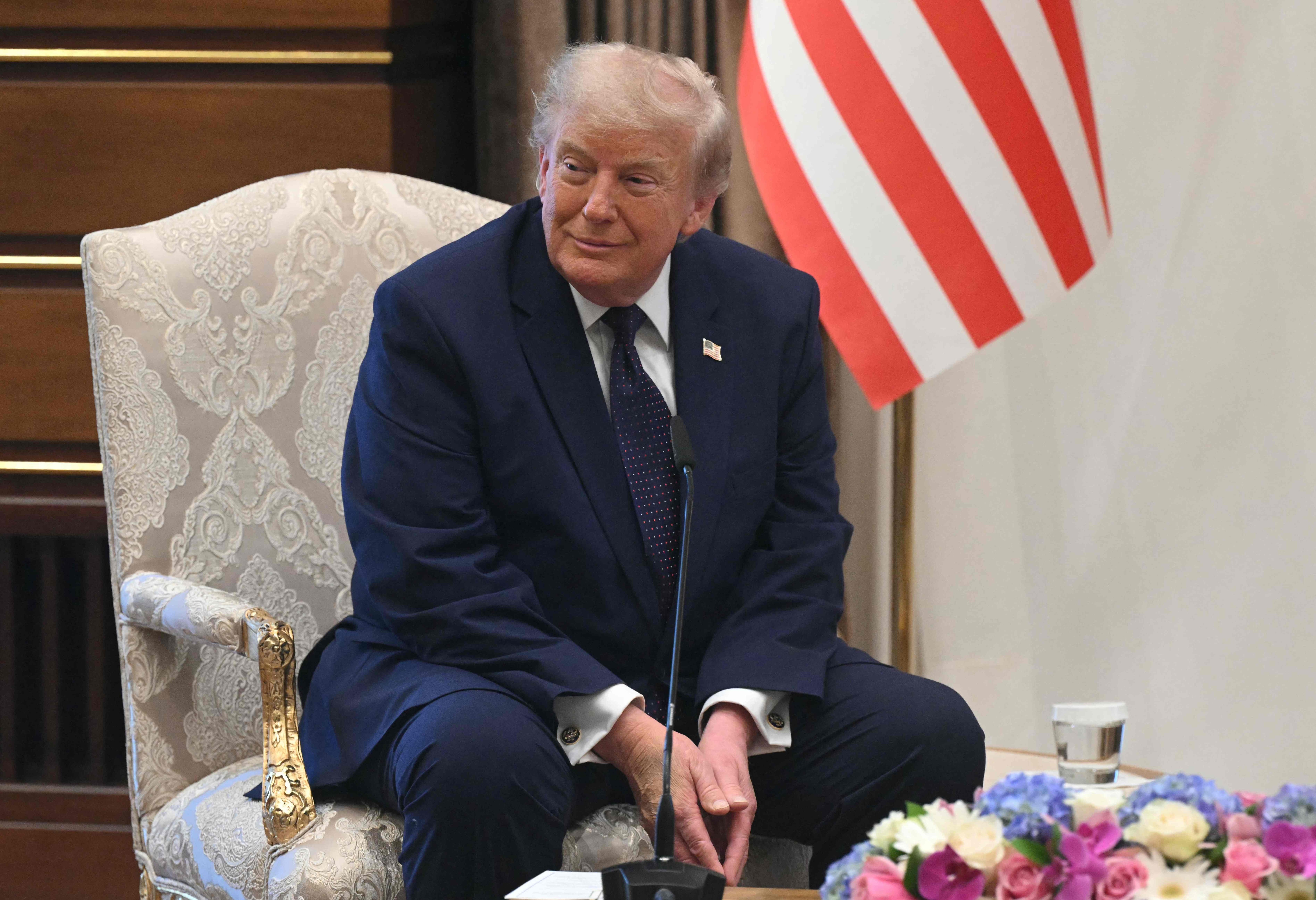 Naton johtajat huippukokouksessa, Trumpin linjasta epävarmuutta